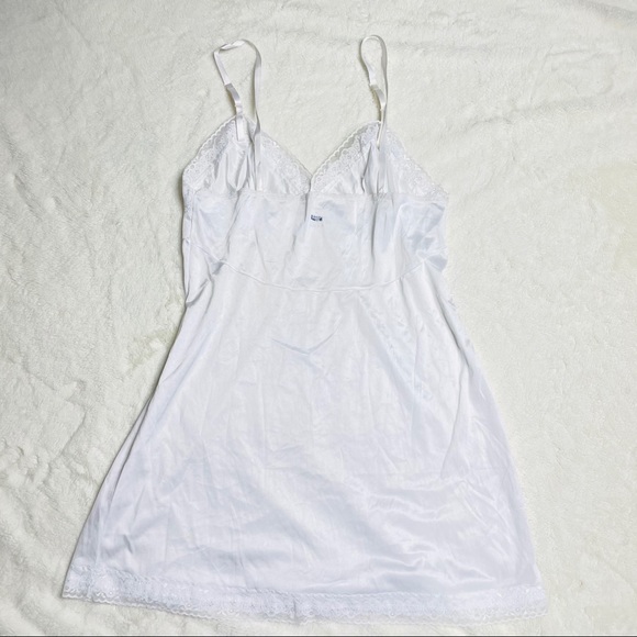 Dainty Lace Slip Dress - Picture 8 of 10